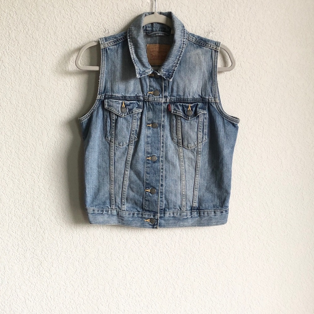 Levi’s Womens Denim Vest Button Front Large 100% Cotton Rodeo 90s Cowgirl